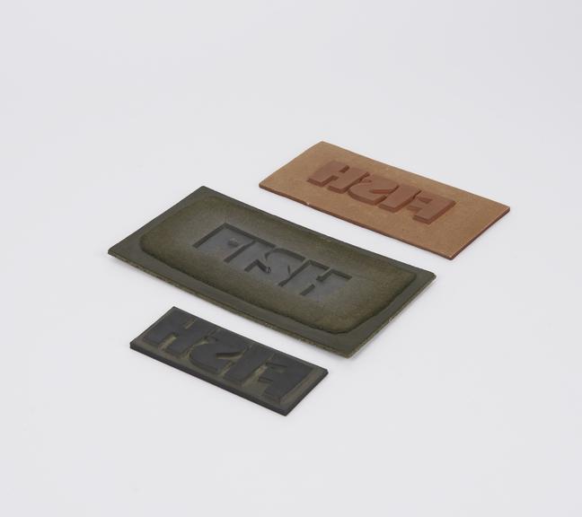 Deep rubber printing plate produced from a hand-cut rubber