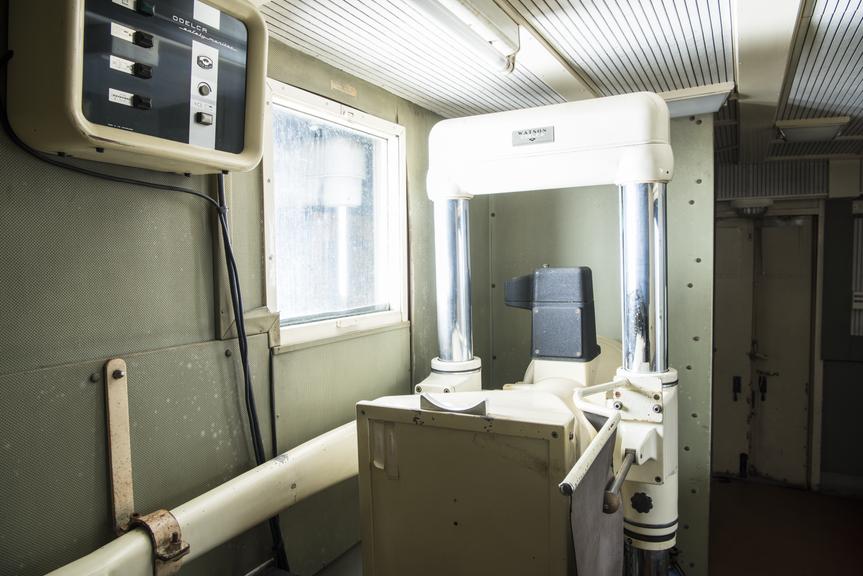Mobile X-Ray Vehicle