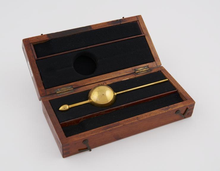 Gilt hydrometer 'for strong spirits only' by Dring and Fage