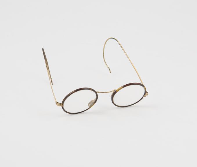 Bifocal spectacles, unsigned, supplied by A. R. Turner & S. W