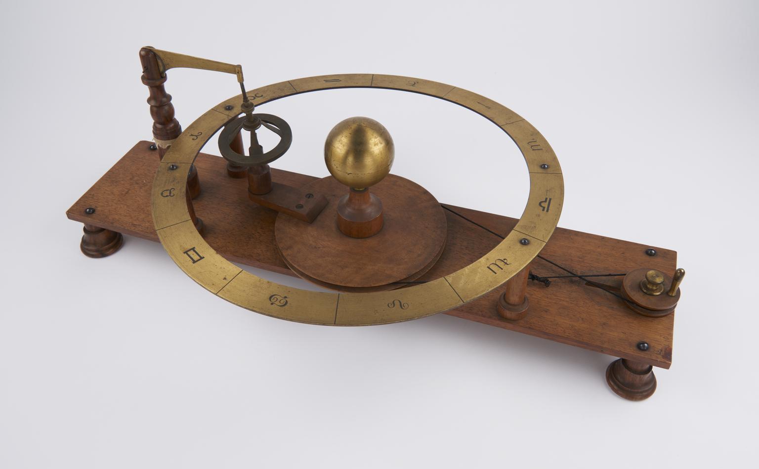 Precession Model Mechanical model to illustrate the precession of the equinoxes by Henri ...