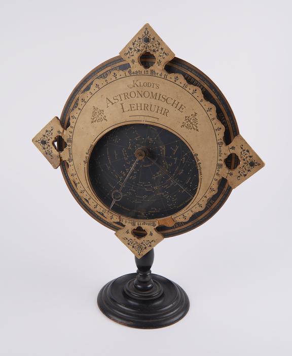 Astronomical clock with planisphere face designed by Franz