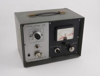 Portable electrometer model 37C (serial no. 37161C). E.I.L.