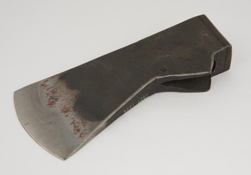 Steel poll kent felling axe, 4 1/4 lbs.