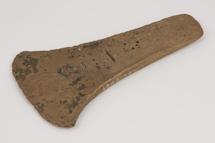 Flat bronze axe, Irish