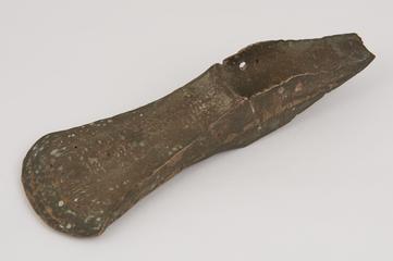 Bronze axe with side wings and stop ridge