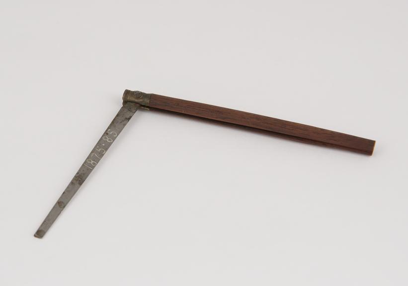 Chinese razor thin narrow blade, middle 19th century