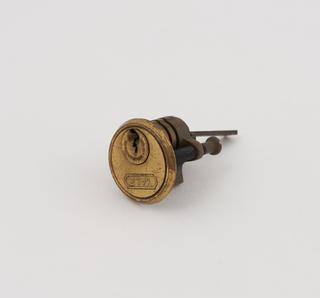 Cylinder for Yale door latch, 1901-1930