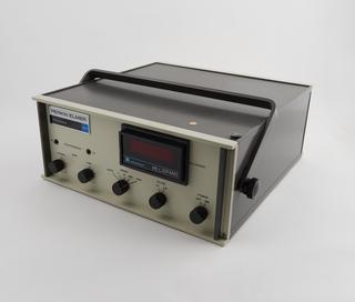 Control / readout unit for micro-balance