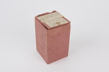 Box for tin of cocoa used on Scott's Antarctic Expedition, 1910