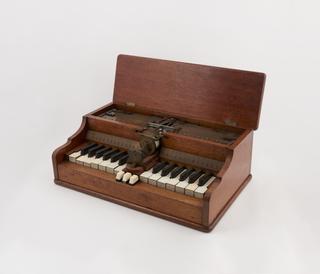 Wheatstone typewriter for printing telegrams