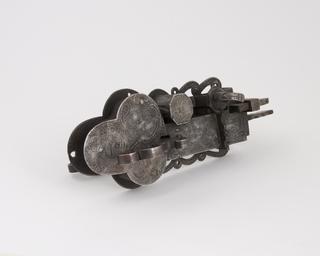 Engraved iron door lock