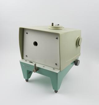 Mettler ultra microbalance model UM7