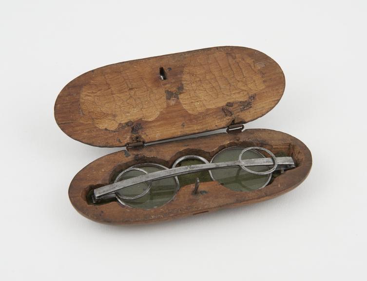 Spectacles, iron (steel?) frame, looped ends to earpieces