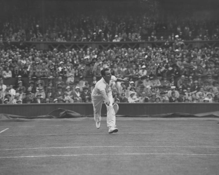 Daily Herald glass negative showing tennis star Fred Perry