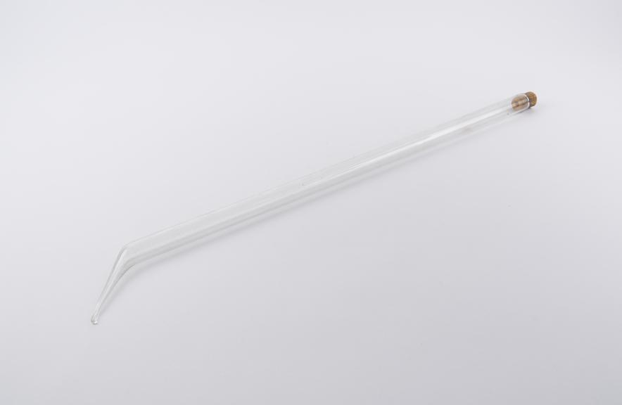 Glass tube