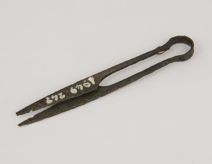 Iron shears