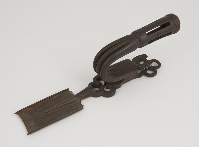 Farrier's tool, French, 18th to 19th century.