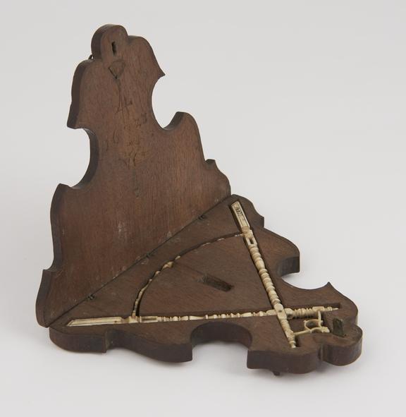 Ivory quadrant (B4483)