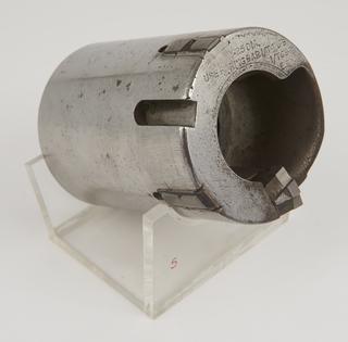 Trepanning tool with lubricant/coolant ways (1963)