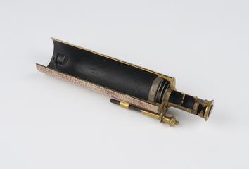 Gregorian reflecting telescope