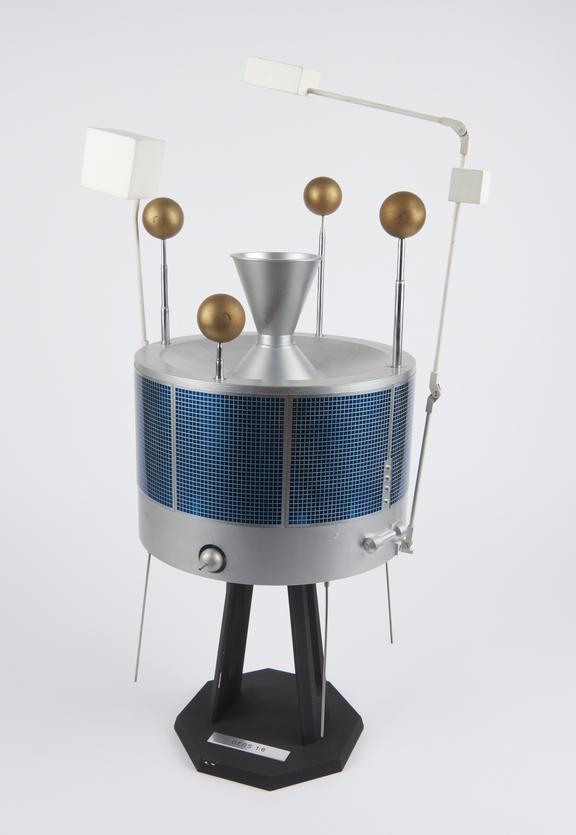 Model, of a GEOS satellite, 1:6 scale model with stand