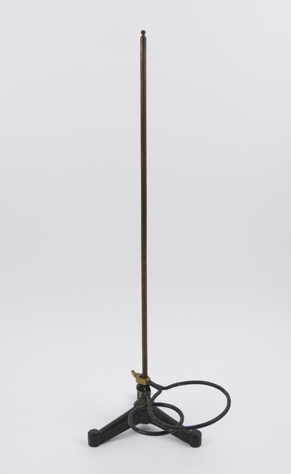 Stand for four burettes on iron foot