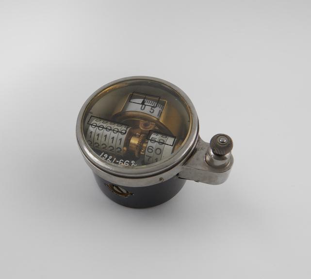 Waltham Air friction speedometer head, without dial, No.113868