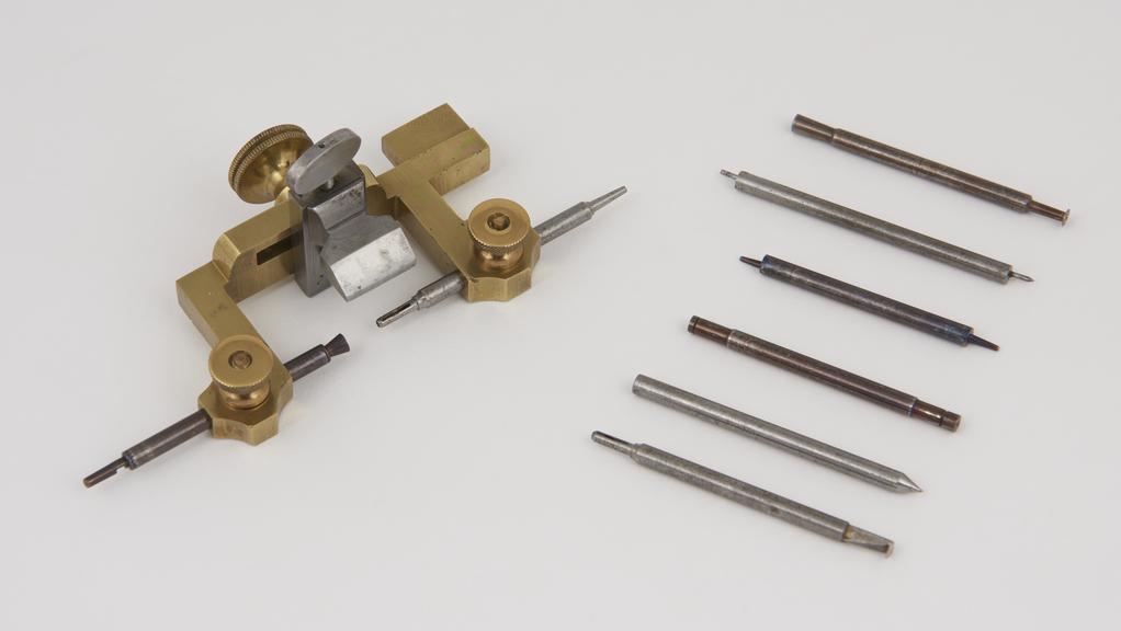 Watchmaker's turn (or lathe), with six different mandrels