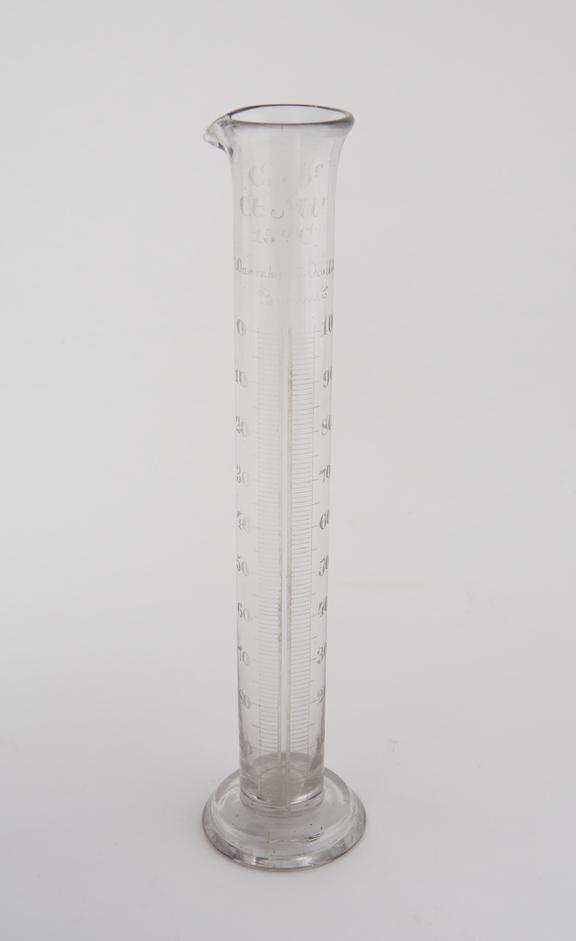 Regnault measuring cylinder, manufactured by Warmbrunn