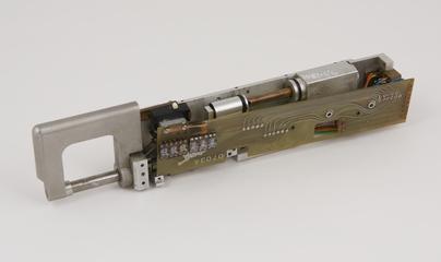 An early digital micrometer prototype
