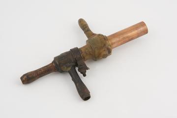 Needle valve, used by Kathleen Lonsdale