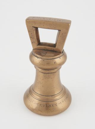 Bell-shaped Avoirdupois weight, brass