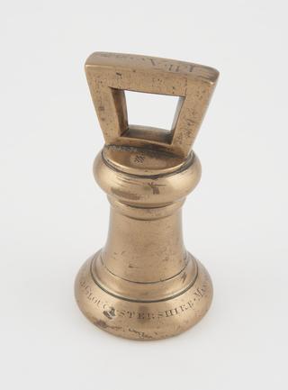 Bell-shaped Avoirdupois weight, brass