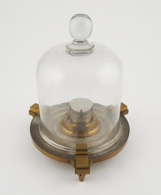 Display stand, for Nickel model of present Standard Kilogramme of platinum