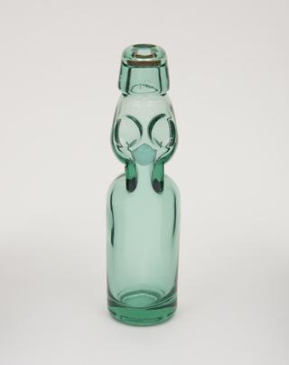 Codd's bottle for aerated liquids