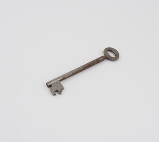 Key for Chubb's six inch five bolt combination latch