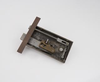 Tucker and Reeves patent shifting bolt lock