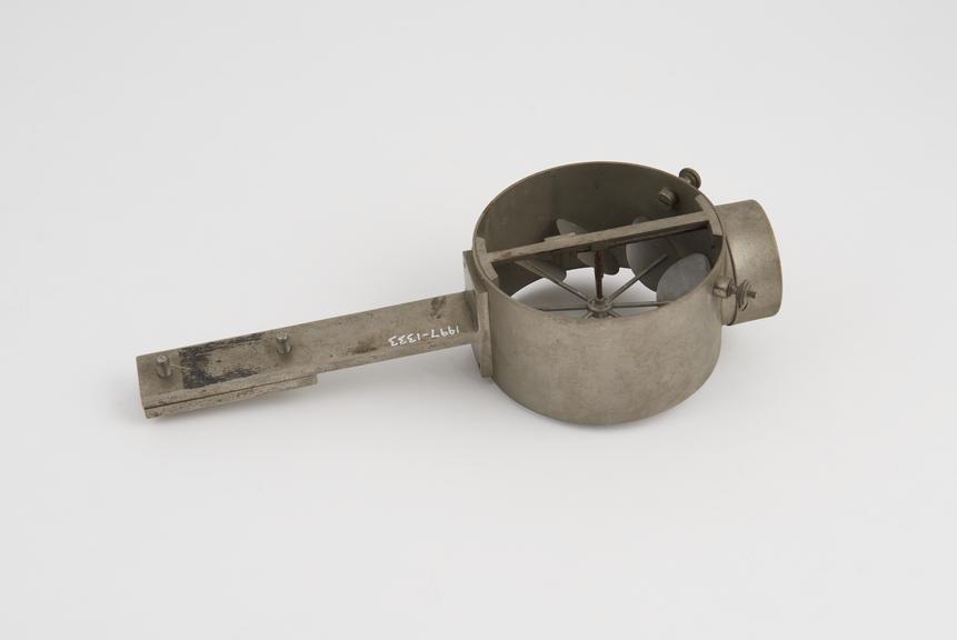 Air meter with 8 vanes, by Richard Freres, Paris, 1920-1930