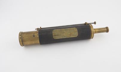 Gregorian reflecting telescope made by John Hadley