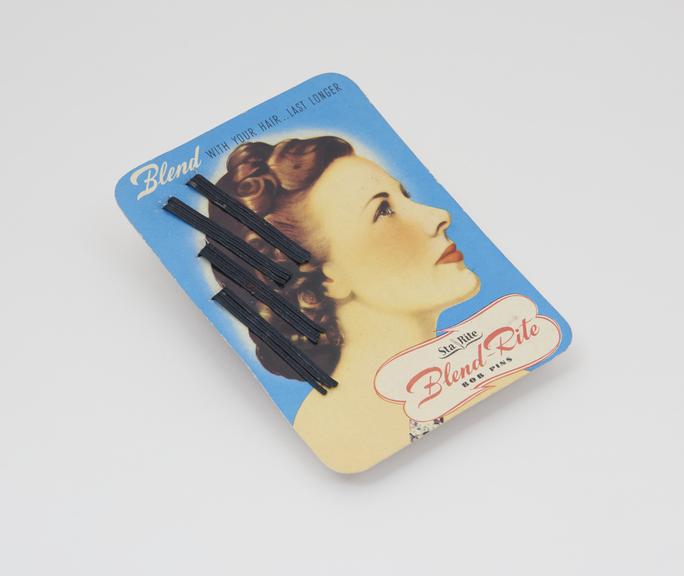 Card of Sta Rite 'Blend-Rite' bob pins (hair grips)