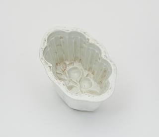 Earthware jelly moulds, 1850-1900