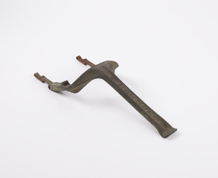 Motorcar tyre lever, c. 1910. Stamped Dunlop Tyres patent no