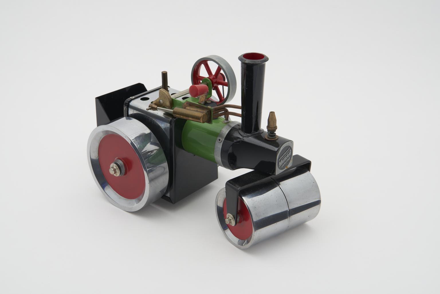 Working model steam roller