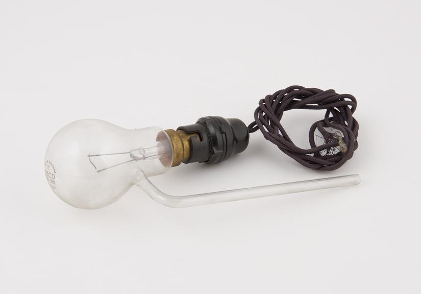 Evacuable bulb, modified from an ordinary bulb