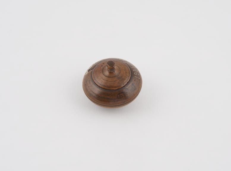 Standard Coin Weight in copper (2 grains) in small original