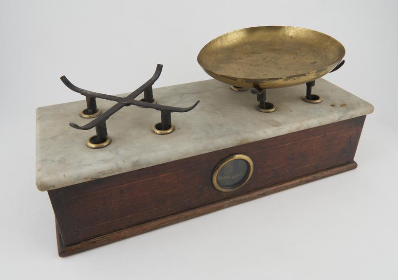 Set of shop counter scales, Beranger balance type