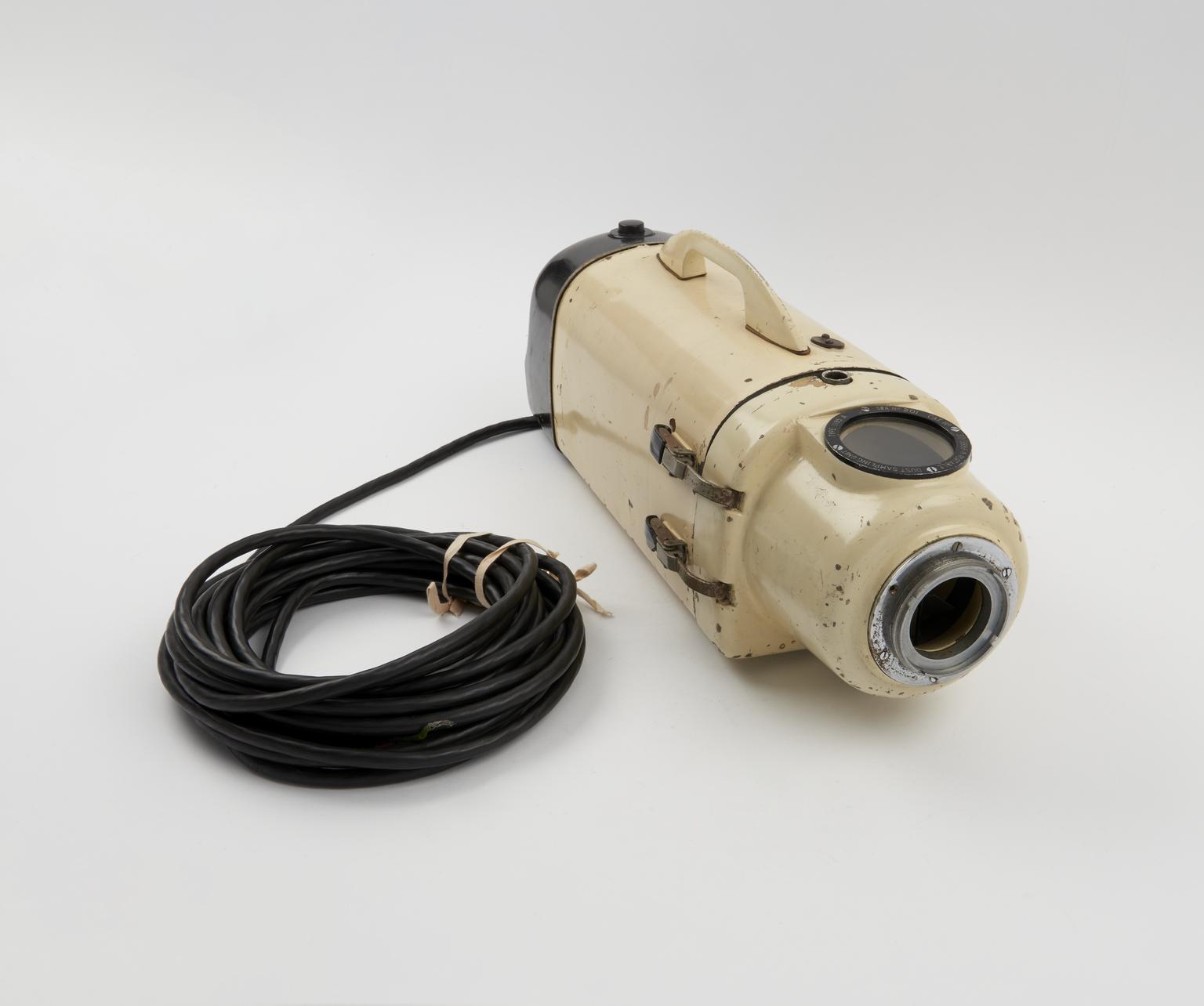 Dust Science Portable dust sampling unit | Science Museum Group Collection