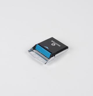 Locking section of Irvin seat belt clip