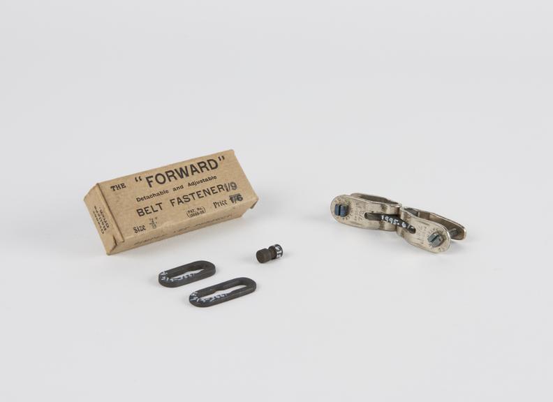 Forward' belt fastener, size 7/8', 1910-1930, in original box'